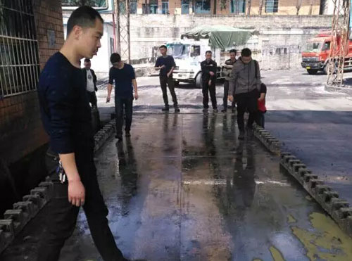 安順質監(jiān)局開展煤礦地磅校驗工作